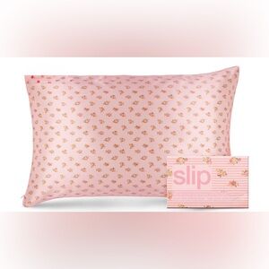 Slip PETAL QUEEN ZIPPERED
PILLOWCASE